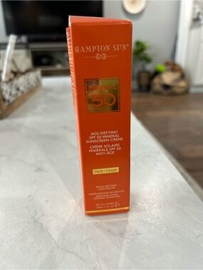 Age-Defying Mineral SPF 50 Sunscreen Crème - Hampton Sun